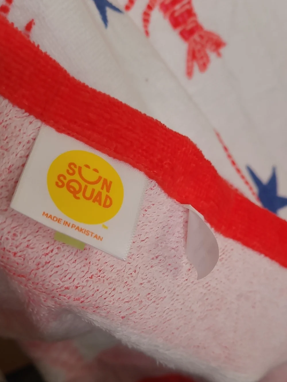 New! Sun Squad Red Lobster Print Beach Towel